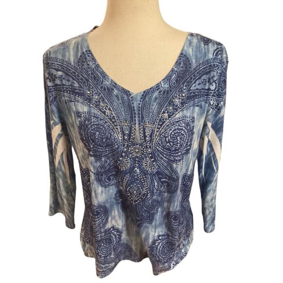 Chico’s Zynergy Blue Patterned Top - Picture 1 of 9
